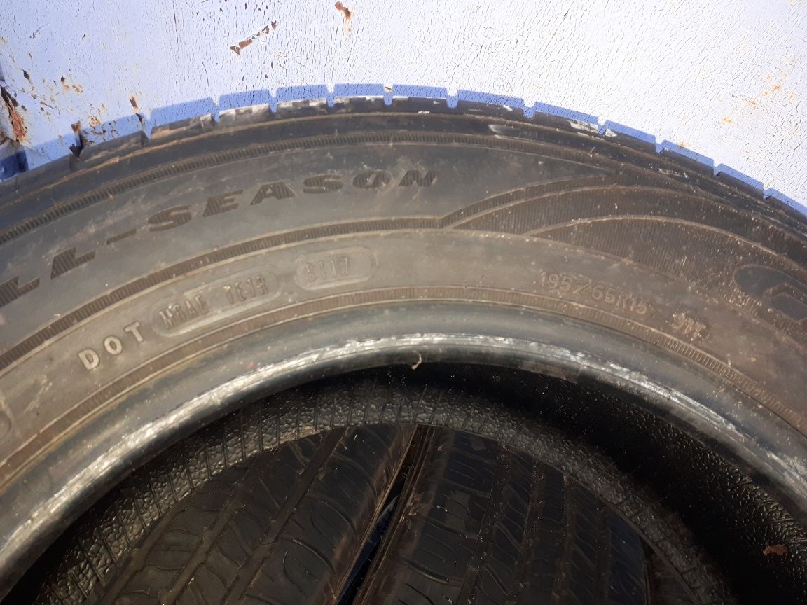 195/65R15 GoodYear лiто-всесезонка