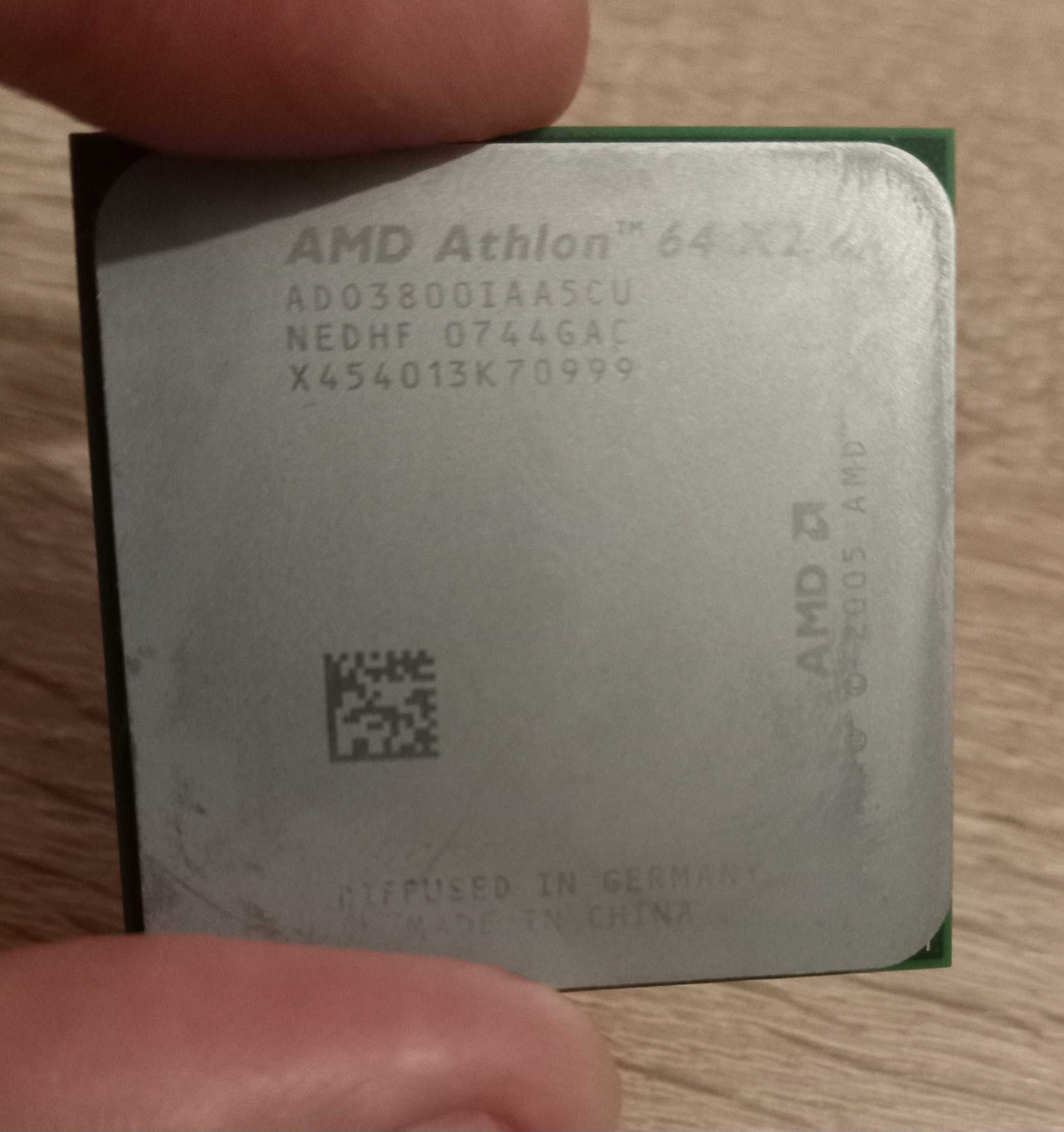 Процесор AMD Athlon 64X2