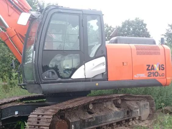 Hitachi ZX210LC-5B  Hitachi zx210lc