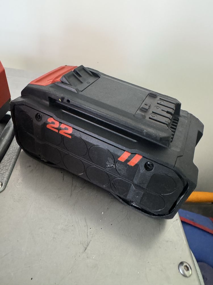 Hilti NURON B22-170 Li-ion 7,9 Ah, Hilti Nuron C 6-22