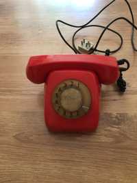 Stary telefon PRL