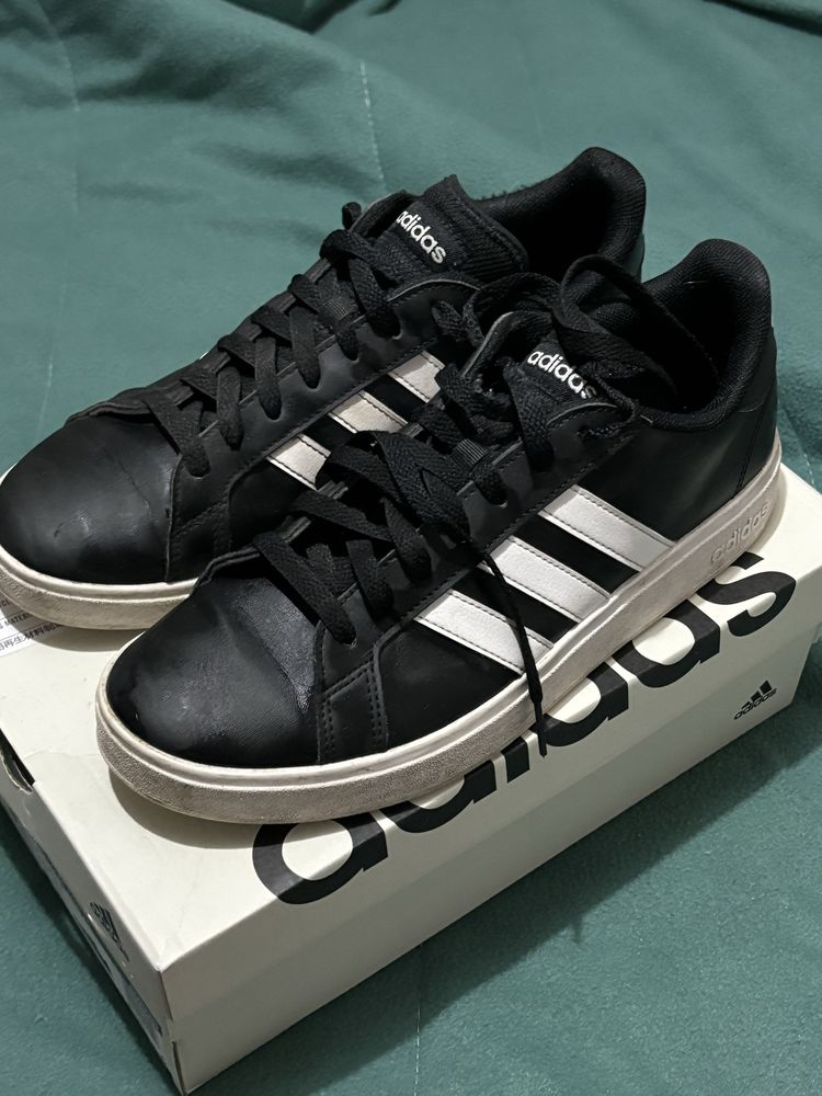 Sapatilhas Adidas Nr 42