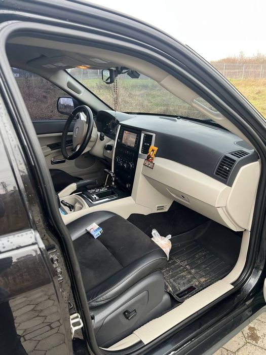 Продам  Джип Грант Широке 5.7 HEMi