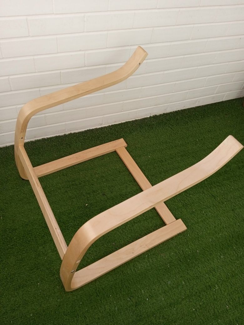 Estrutura Poltrona + Almofada