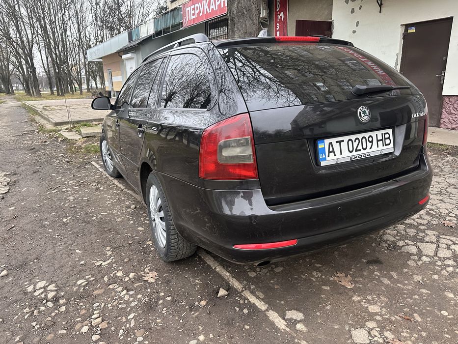 Шкода октавіа A5 невеличкий торг на місці при огляді