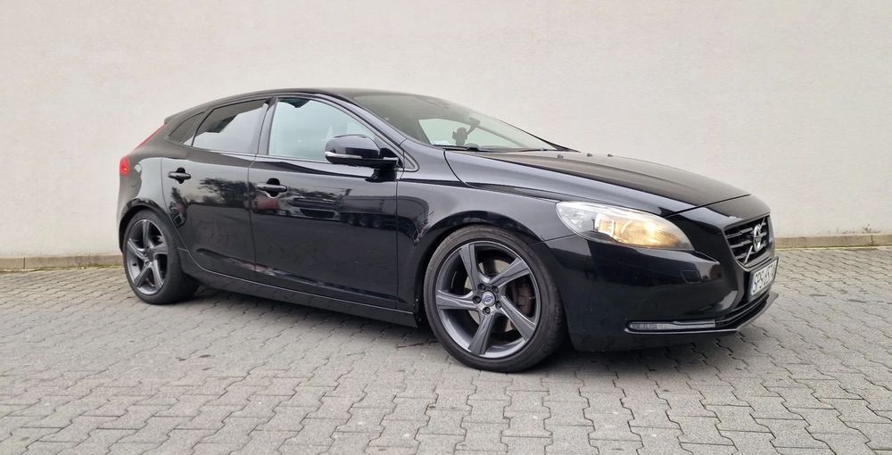 Volvo V40 Volvo V40 D4 190 KM 2014r R-design