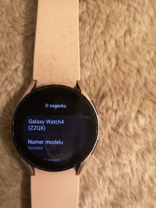 Samsung Galaxy watch z ładowarką
