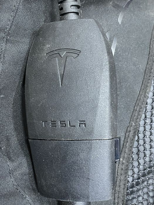 Зарядка оригинальная Tesla