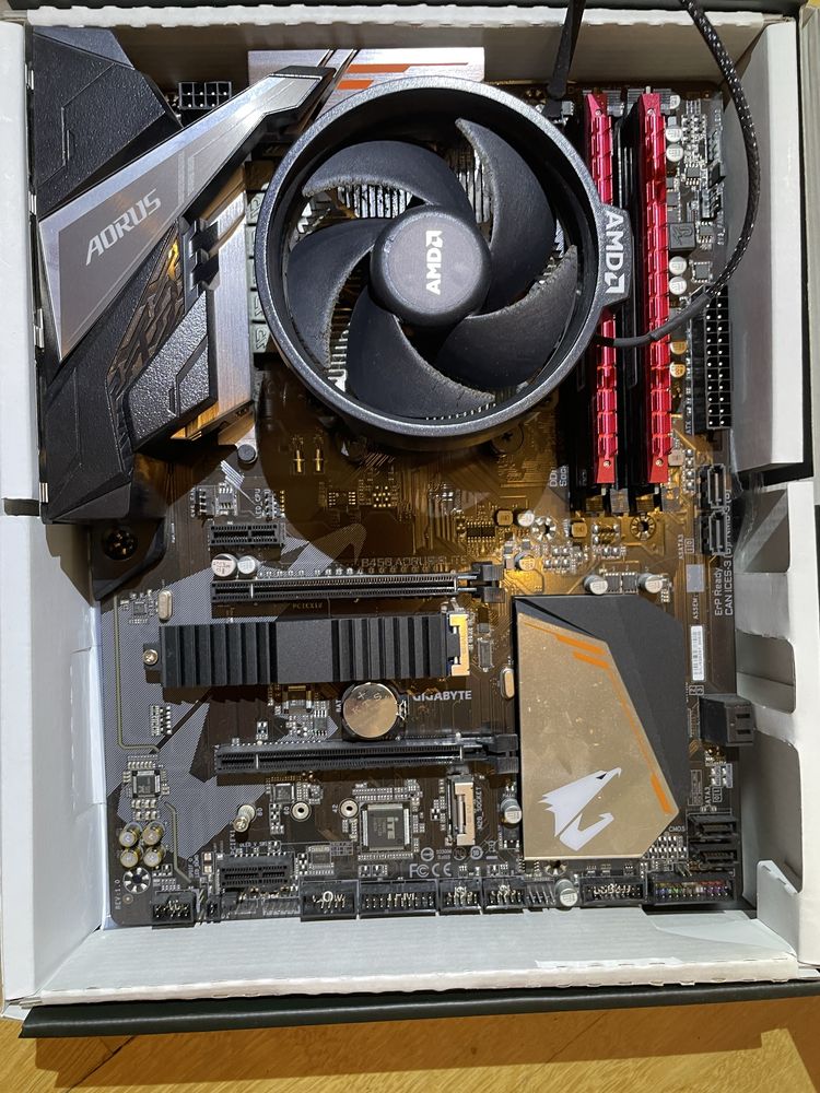 AMD RYZEN 5 2600X z wentylatorem+ 32gb ram 3200MHz