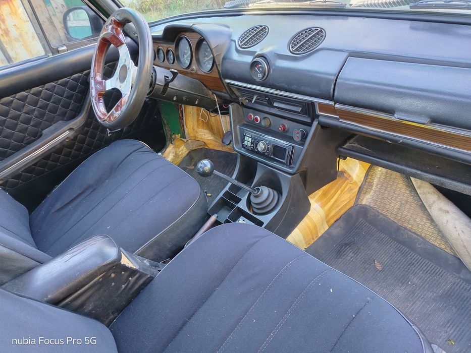 Продам автомобиль ваз 2106