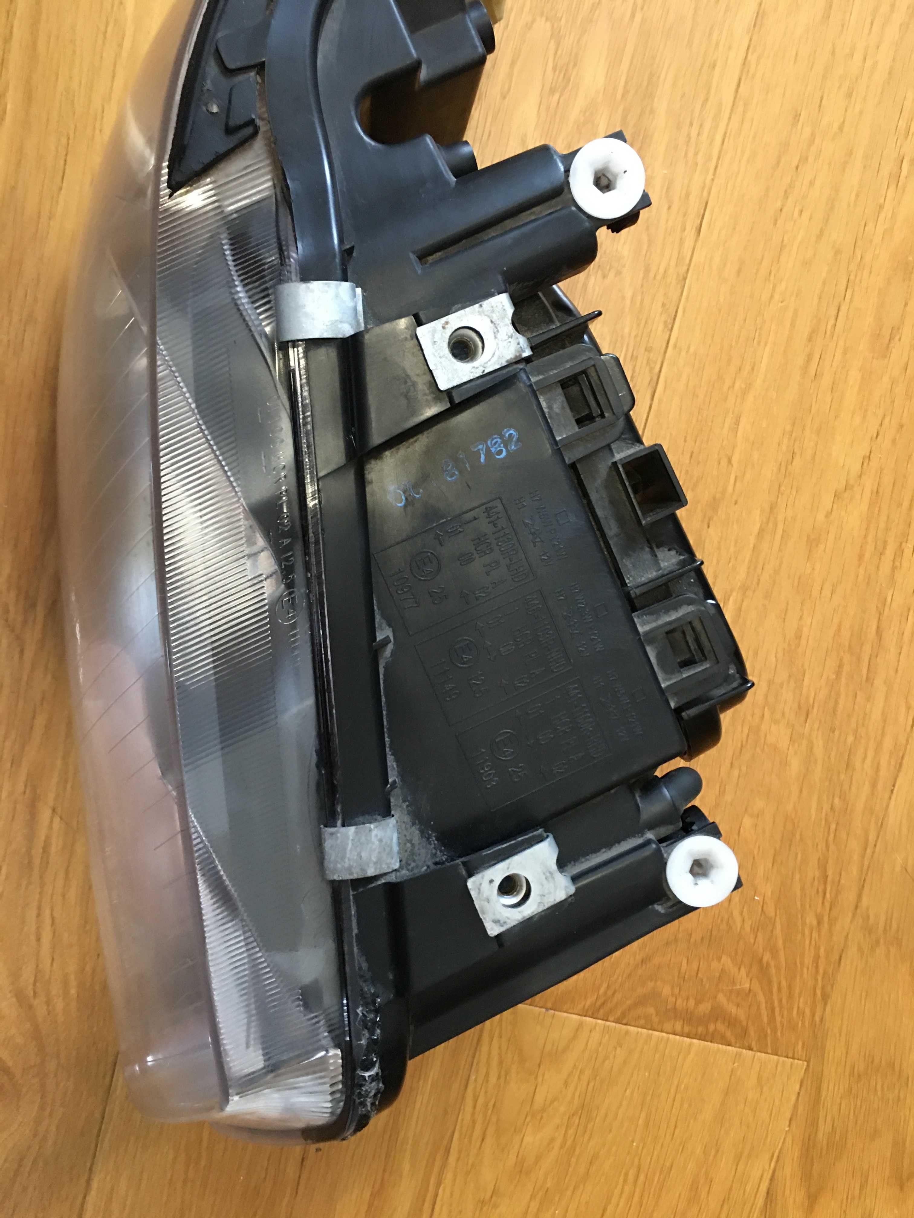 Przednie lampy DEPO Audi A3 8L polift
