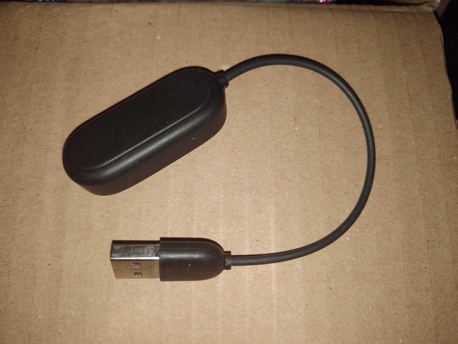 Зарядний пристрій для смарт браслету Xiaomi Mi 4