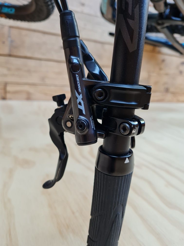 Rocky mountain instinct carbon c 70