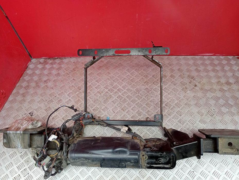 Фаркоп Range Rover Sport L494 Буксирувальна Балка Буксировочная Рендж