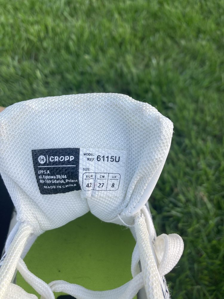 Sneakersy młodzieżowe CROPP