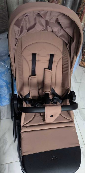 Коляска універсальна CARRELLO Alfa CRL-6522 (2in1) Honey Beige /1/