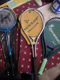 Lote de Raquetes de ténis e badminton