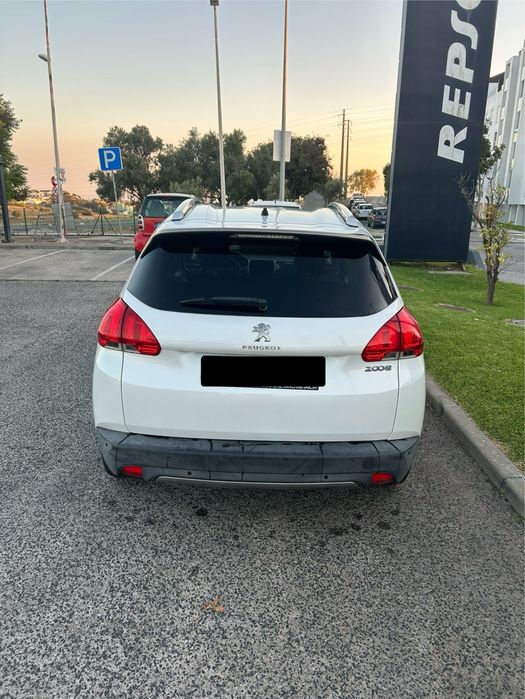 Peugeot 2008 1.2 Allure