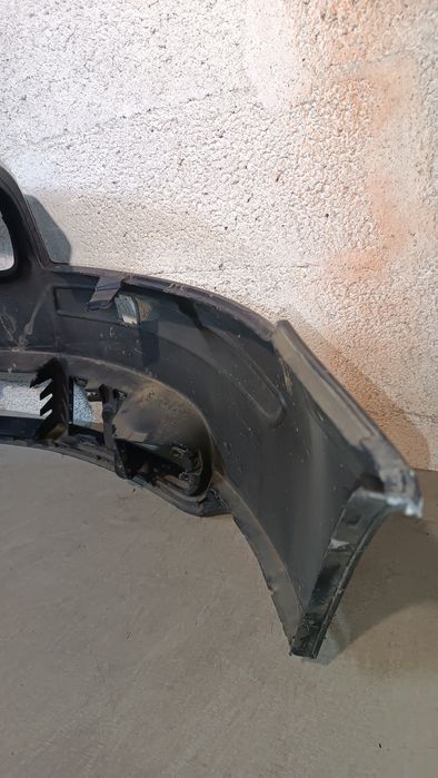 Vendo parachoque de frente Volvo V50 ano 2004/07