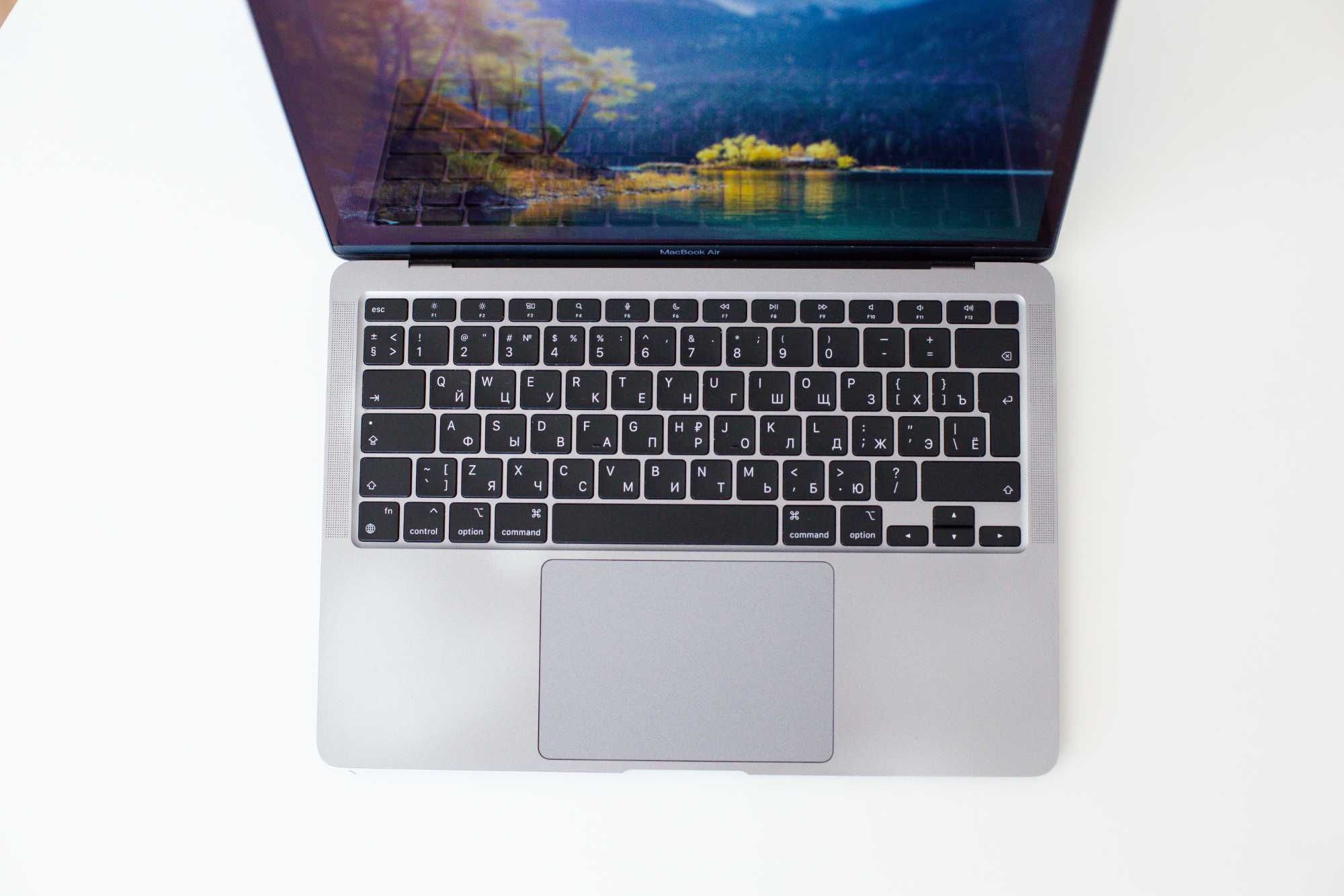 Apple MacBook Air 13” M1 (MGN73), RAM 8 GB / SSD 512 GB Space Grey