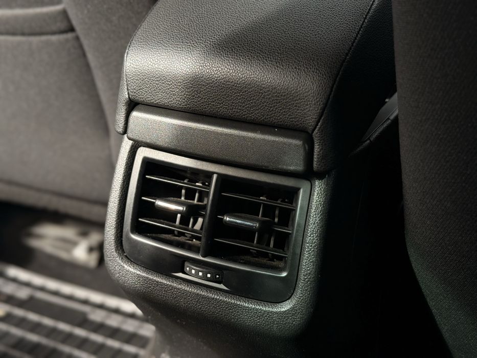 Seat leon 1.4 tsi офіціал