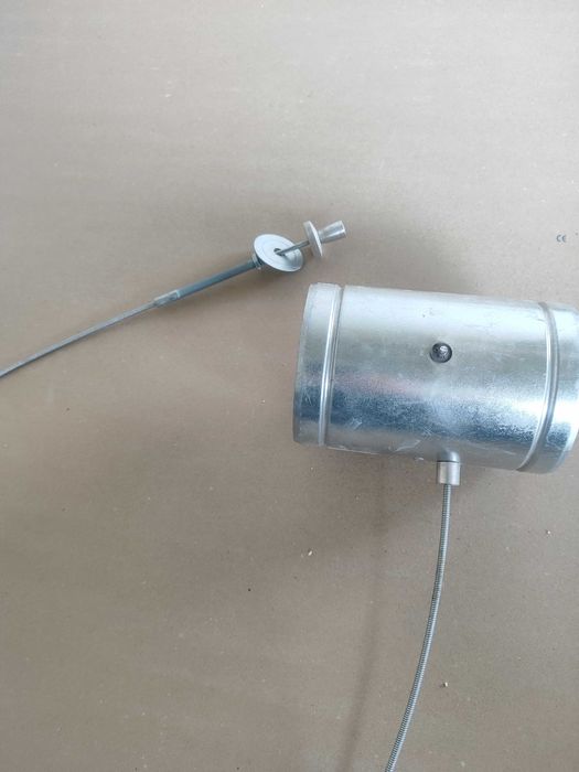 Przepustnica z cięgnem kominkowa powietrza 100, ocynkowana