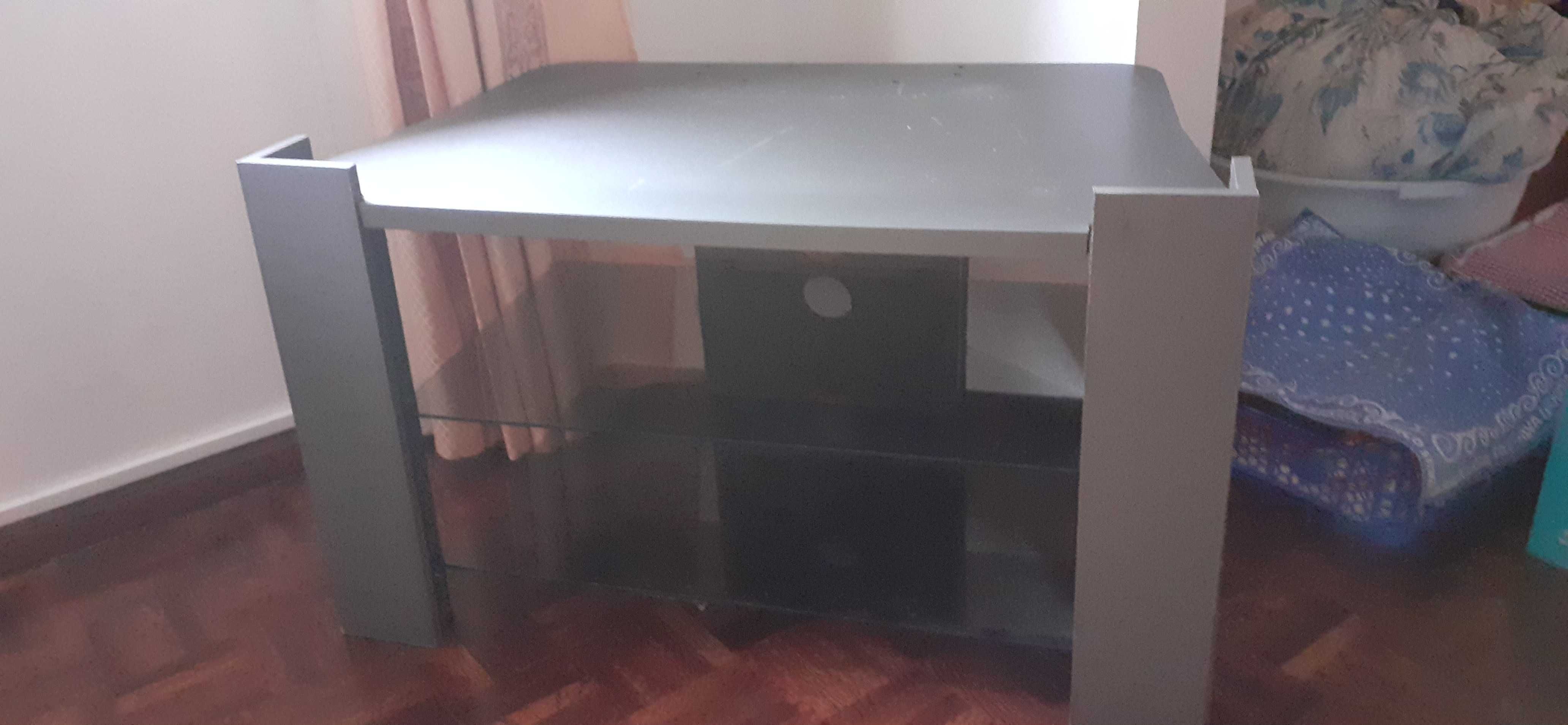 Mesa base para TV