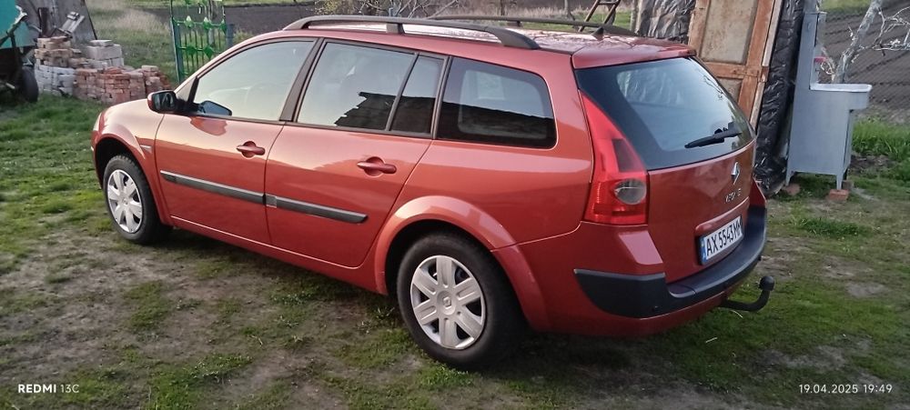 Рено Меган 2 .1.6 бензин