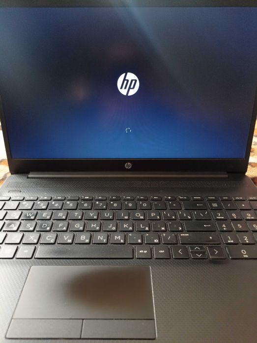 HP laptop 15-dw1066ur
