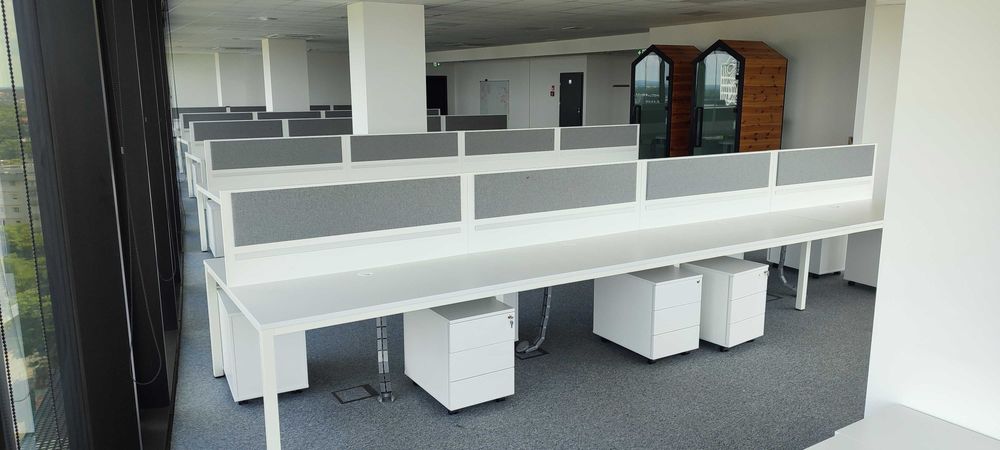 OKAZJA Likwidacja biura, Biurko 8-osobowe BALMA G4+ŚCIANKI POPRZECZNE