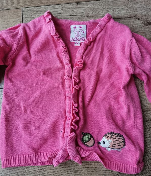 Różowy sweterek dla dziecka rozmiar 86 firma 5 10 15