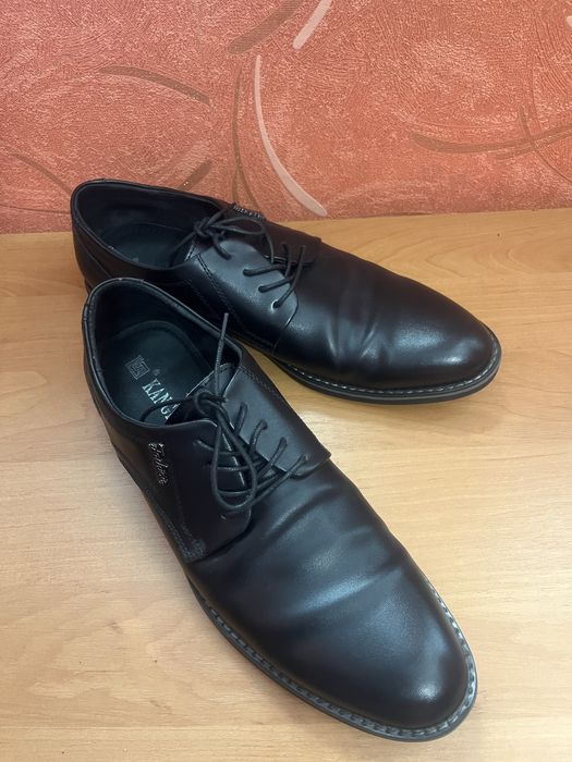 Туфили кожанные лакированные 45