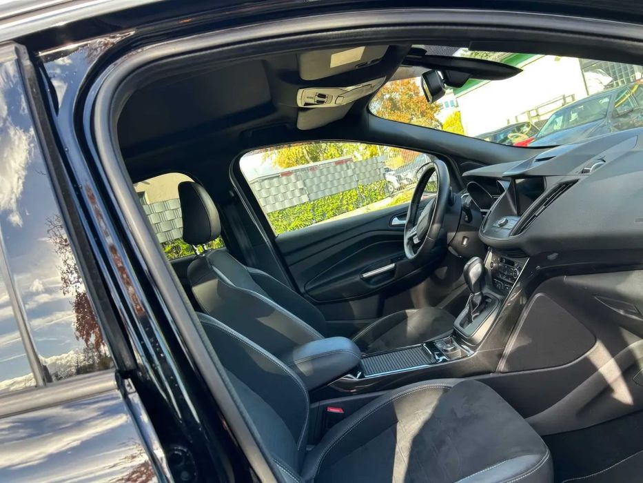 Ford Kuga ST-Line      2017