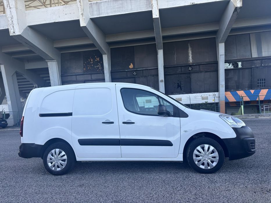 CITROEN BERLINGO CLUB BLUEHDI 100 BVM CLUB XL
