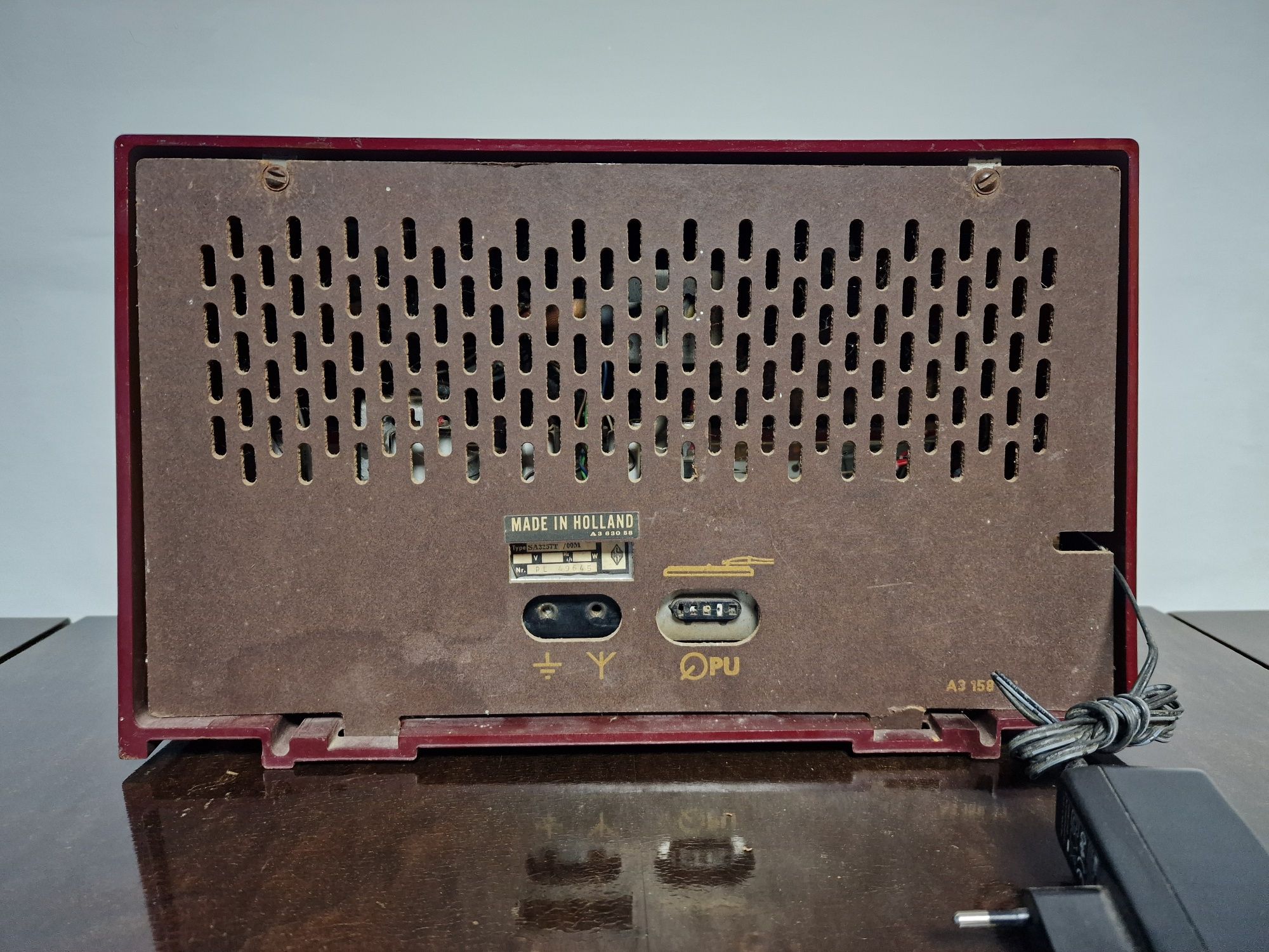 Rádio antigo reparado Siera