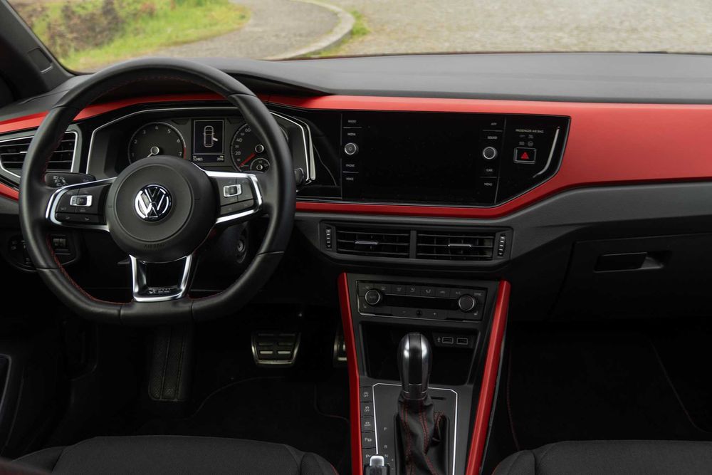 VW Polo 2.0 TSI DSG GTI IMPECAVEL - 2019