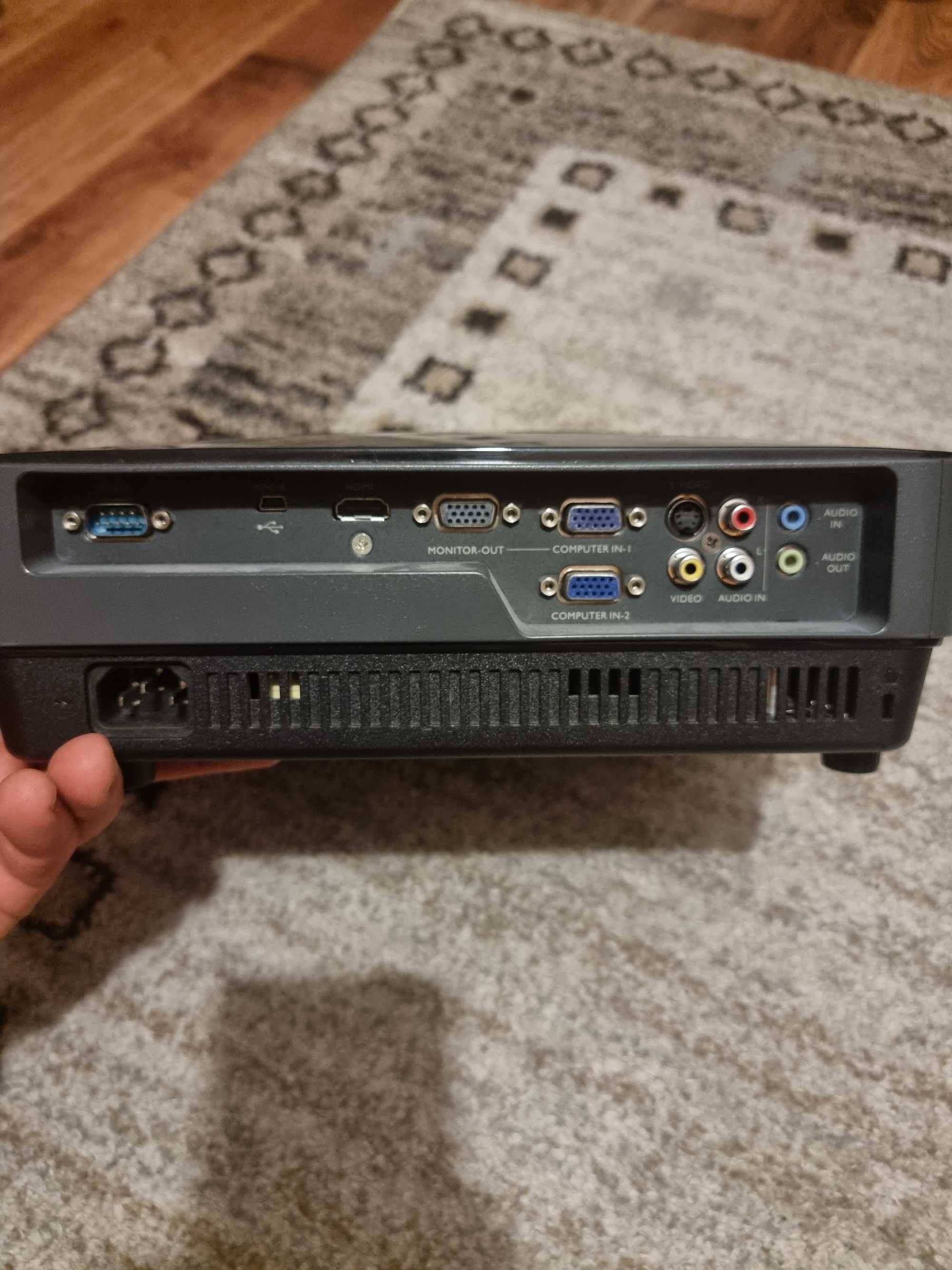 Projektor firmy BenQ