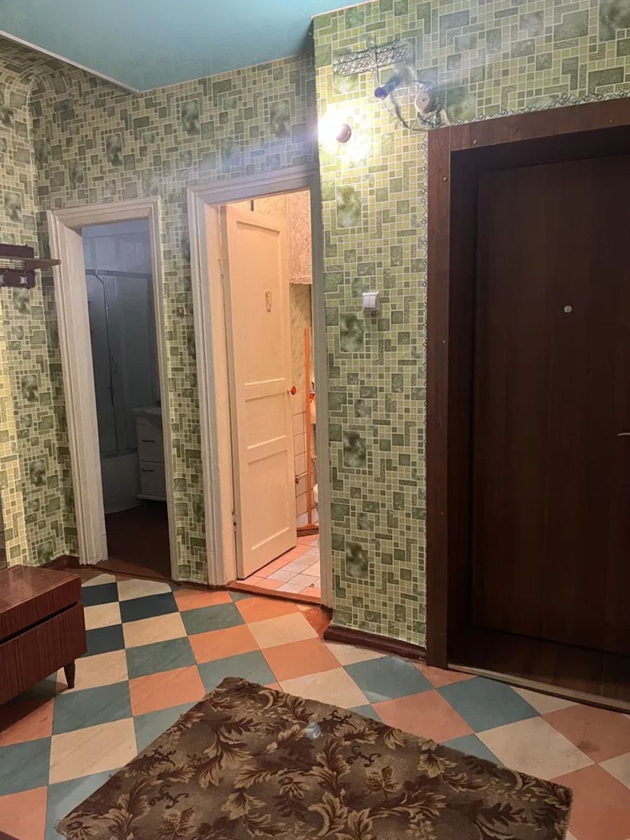 Сталінка, 70кв.м..