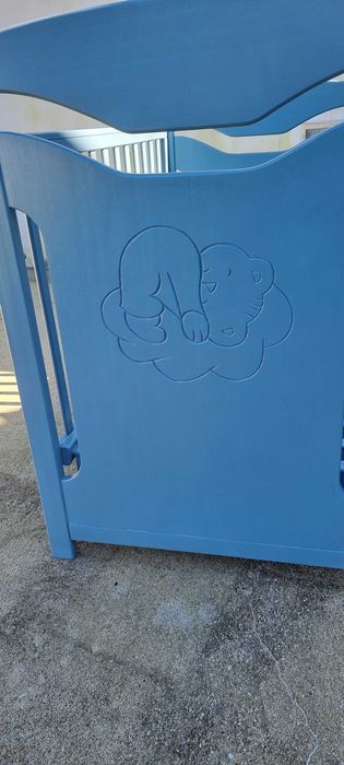 Cama madeira menino azul