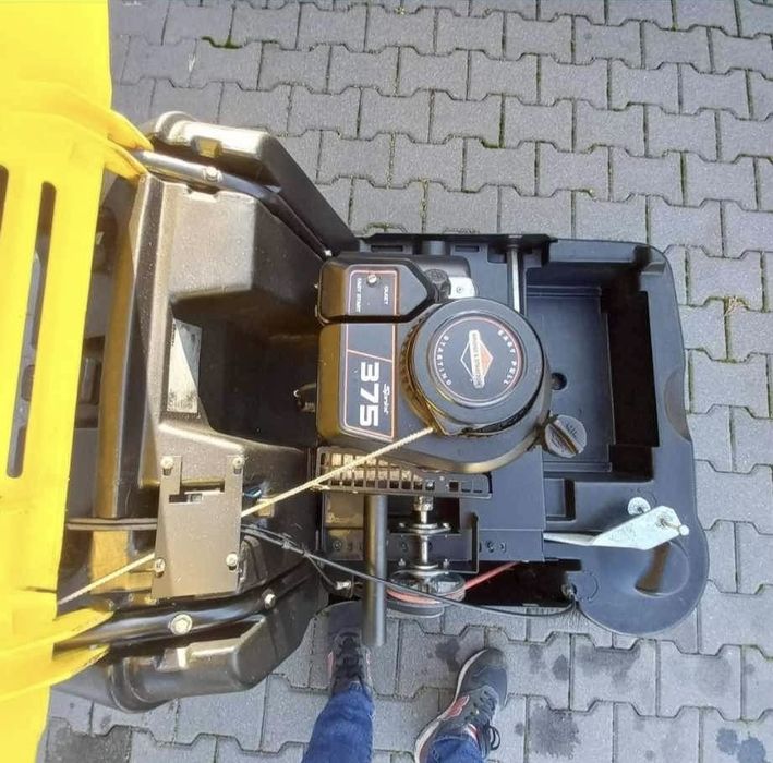 Zamiatarka Karcher ksm 750
