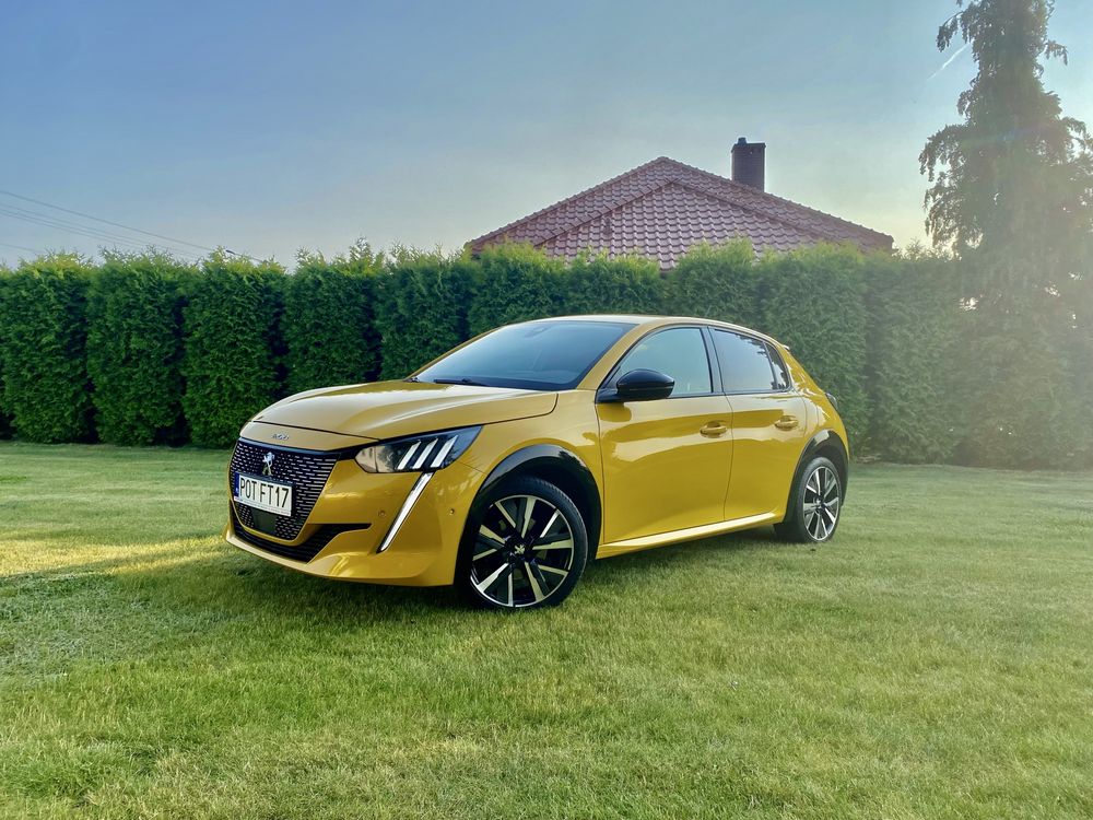 Peugeot 208 GT line