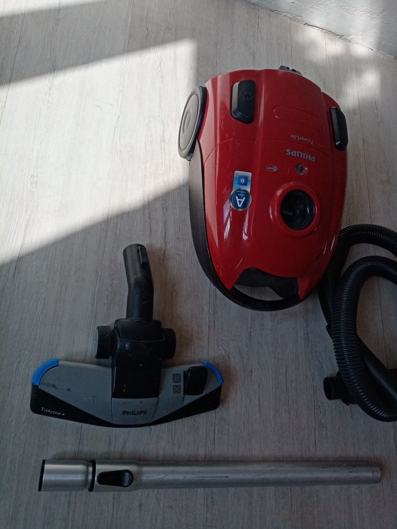 Odkurzacz Philips Power Life FC8322