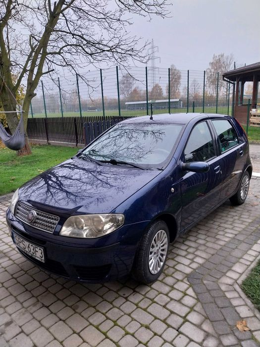 Samochód osobowy - fiat punto 2