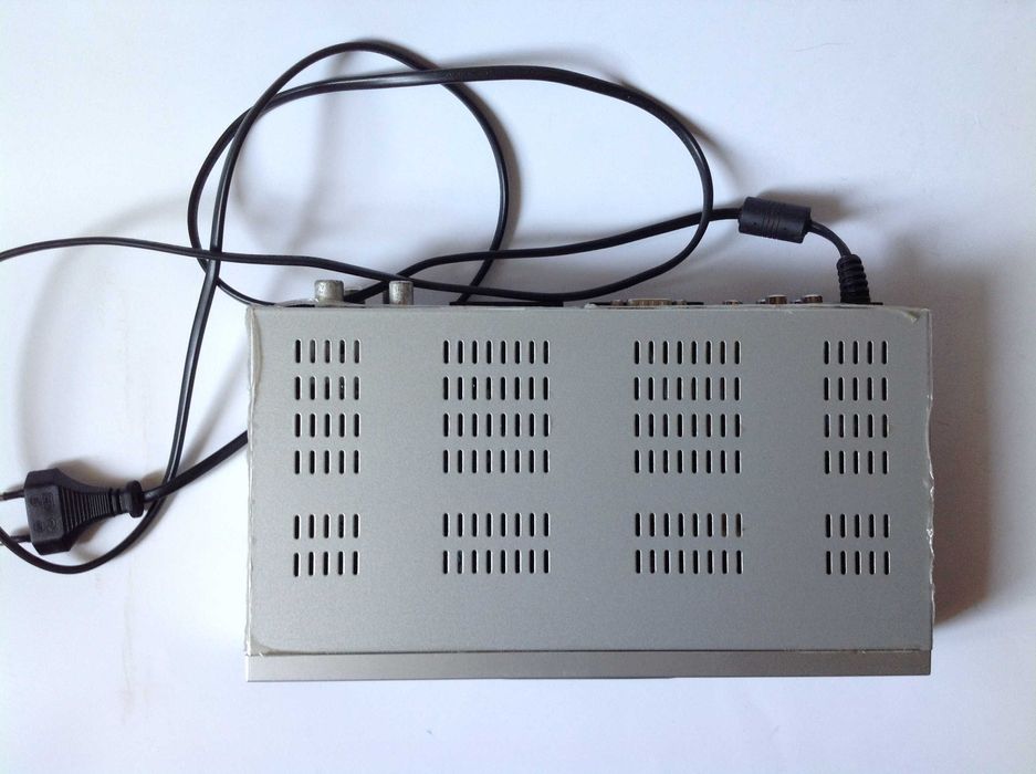 Спутниковый цифровой ресивер Smart MX 04 тюнер (без пульта)