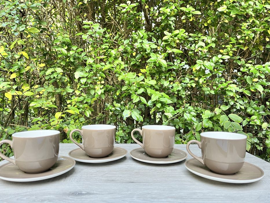 Порцелянові чашки Douwle Egberts