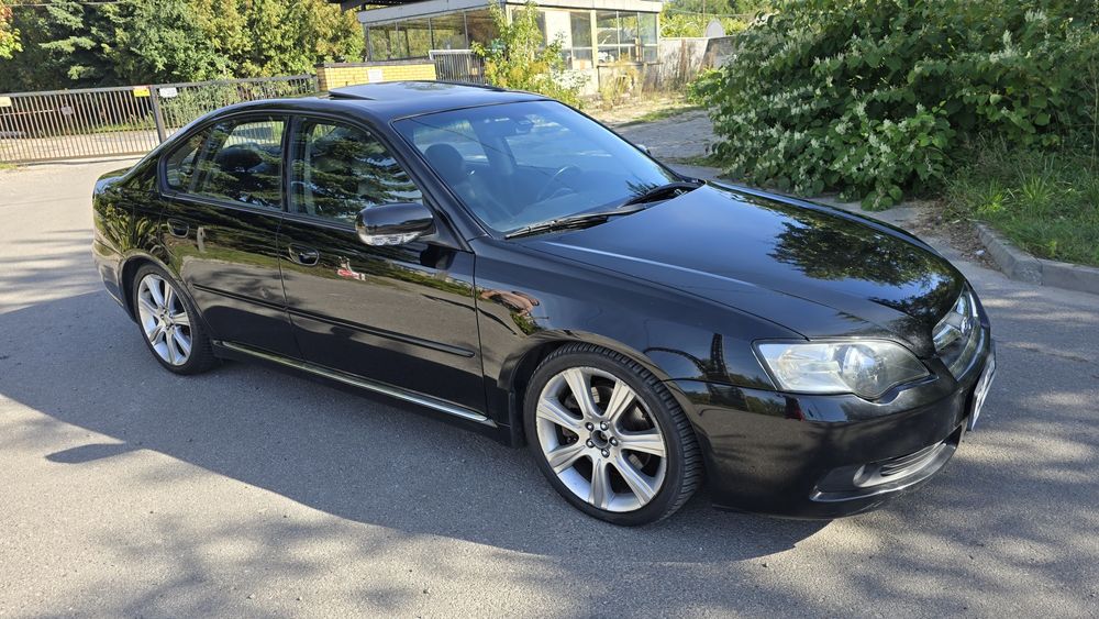 Subaru Legacy 2005 3.0 H6