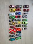 Autka Hot wheels 28 sztuk