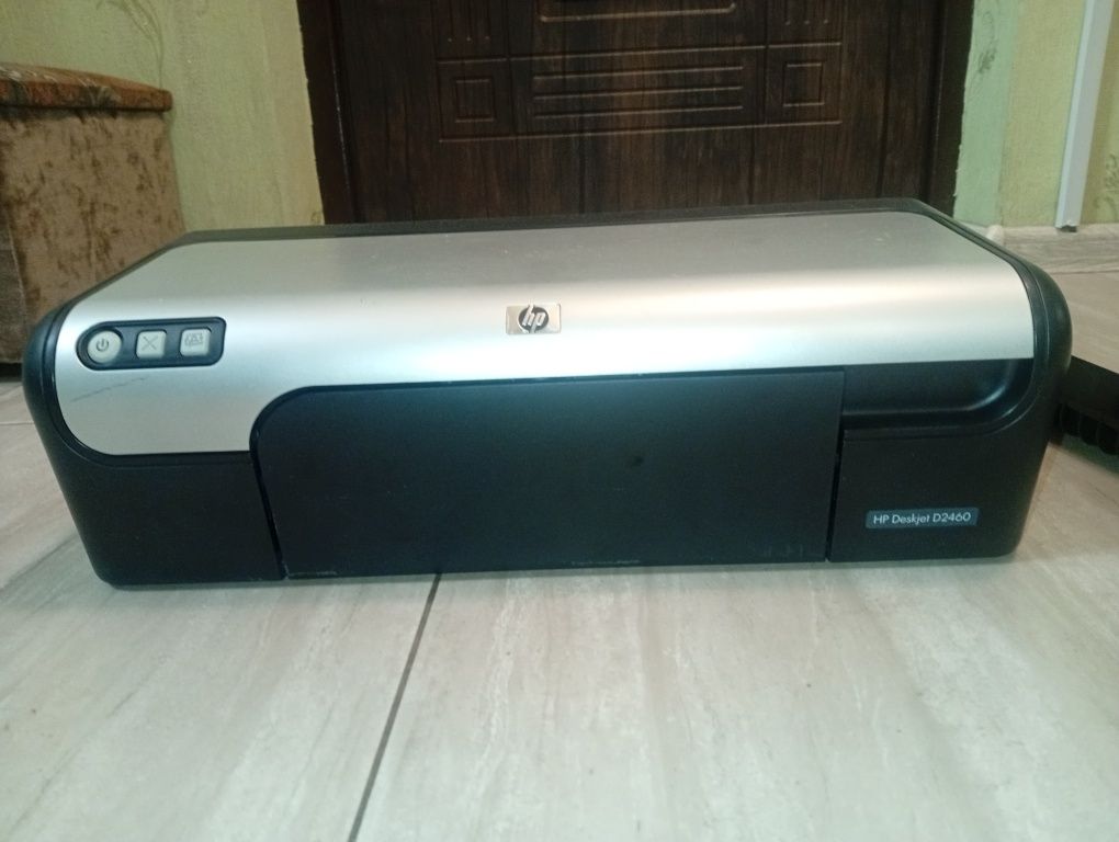 Принтер HP Deskjet D2460