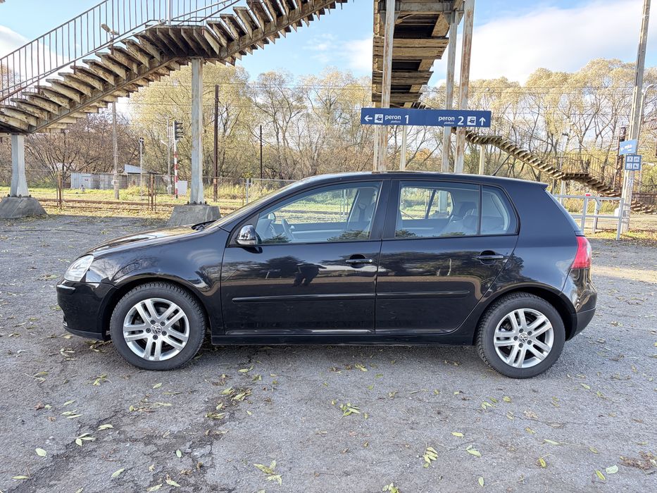 Volkswagen golf 5 1.6 mpi 130tyś km z Włoch