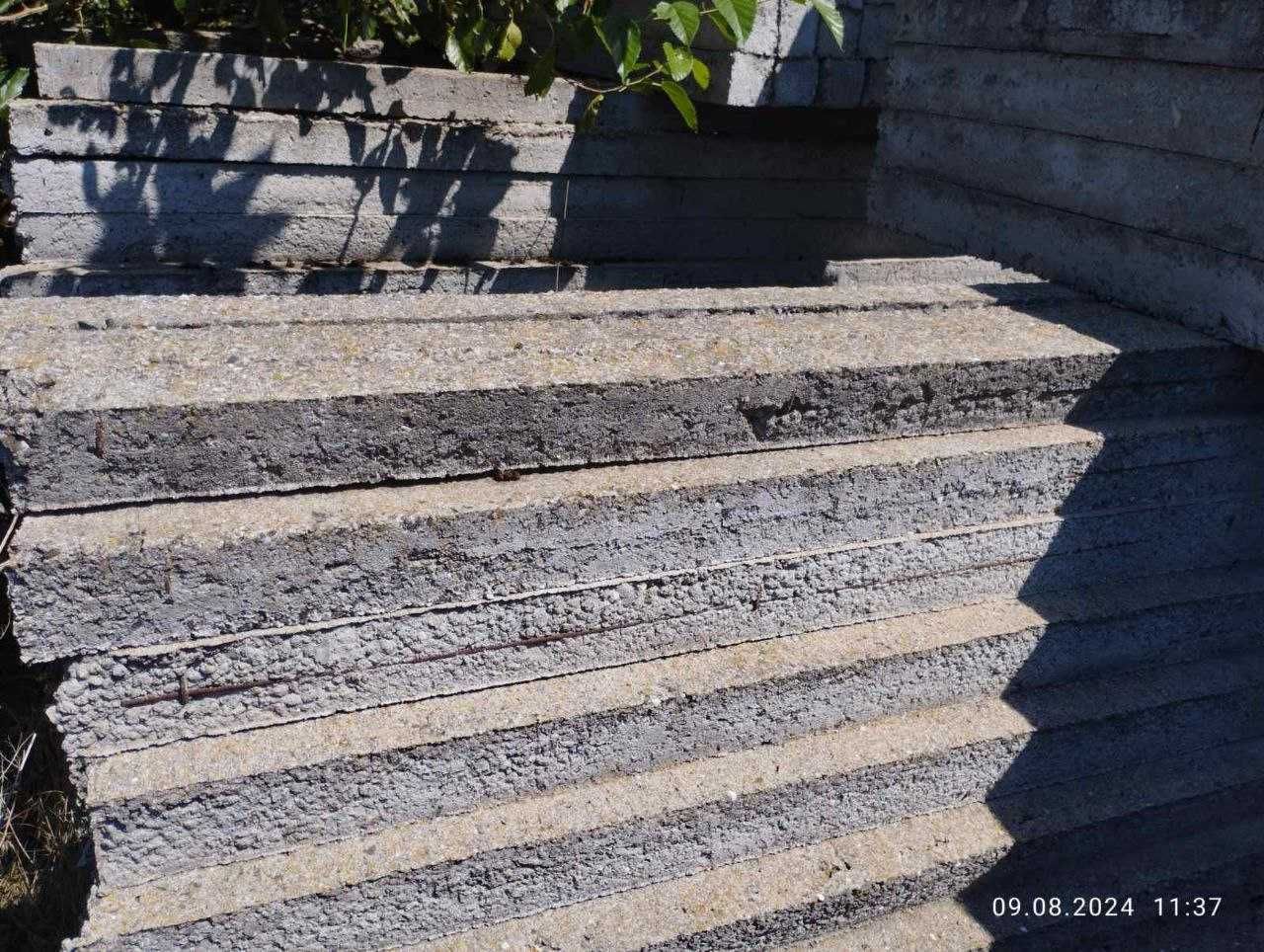 Стовпи стовпчики столбики на паркан, забор, огорожу, ограждение 2,2м